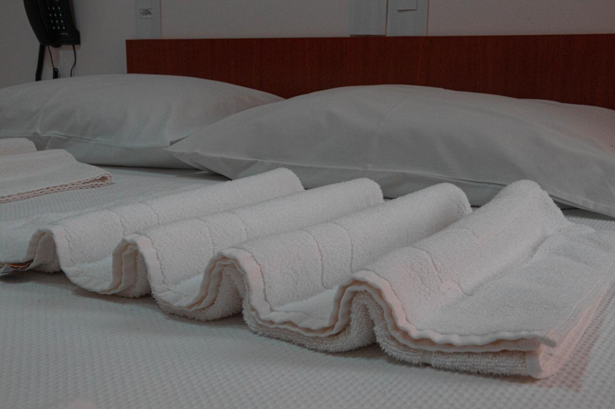 Hotel 15 De Julho Foz do Iguacu Bagian luar foto